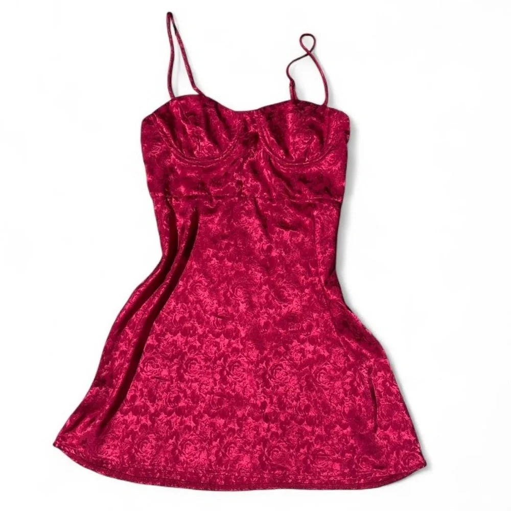 Princess Polly Fuchsia Satin Jacquard Mini Dress - Picture 1 of 3